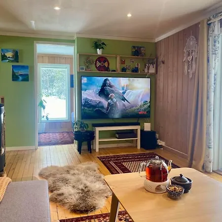 Cozy In Peaceful Surroundings 펜션